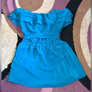 Forever 21 Turquoise Tube-Top Shirt with belt --- Size Small